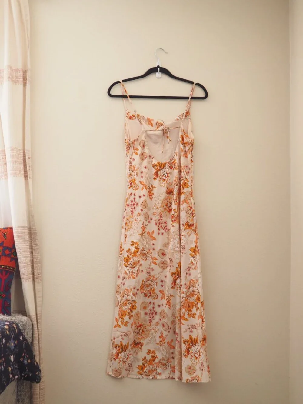 NWT Petal & Pup Yelena Satin Floral Spaghetti Strap Cowl Neck Maxi Dress sz US 8 - Picture 11 of 12
